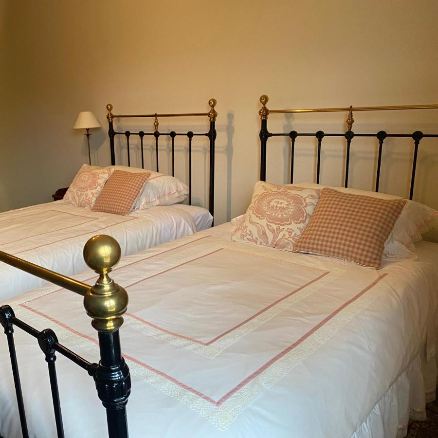 Golborne Manor Bed And Breakfast Chester Extérieur photo